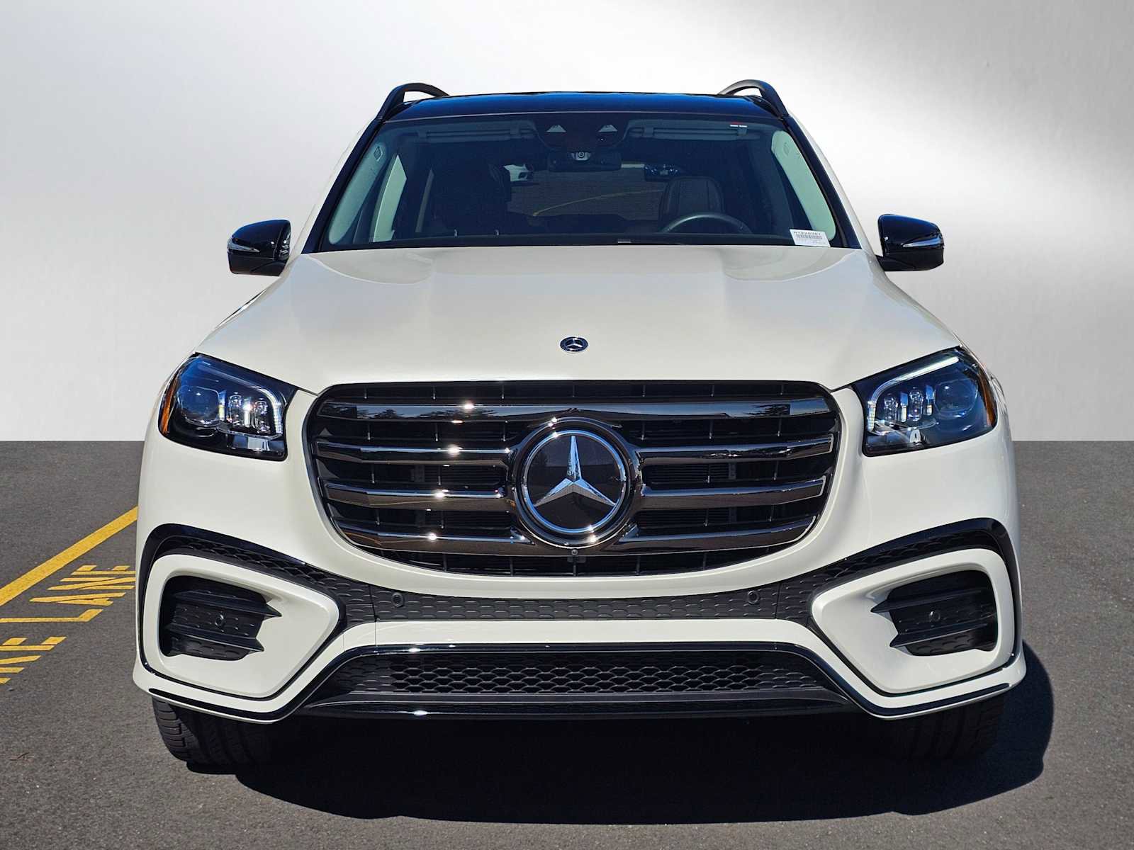 Used 2024 Mercedes-Benz GLS 580 4MATIC image 8