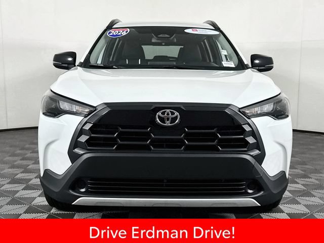 Certified 2026 Toyota Corolla Cross LE FWD image 2