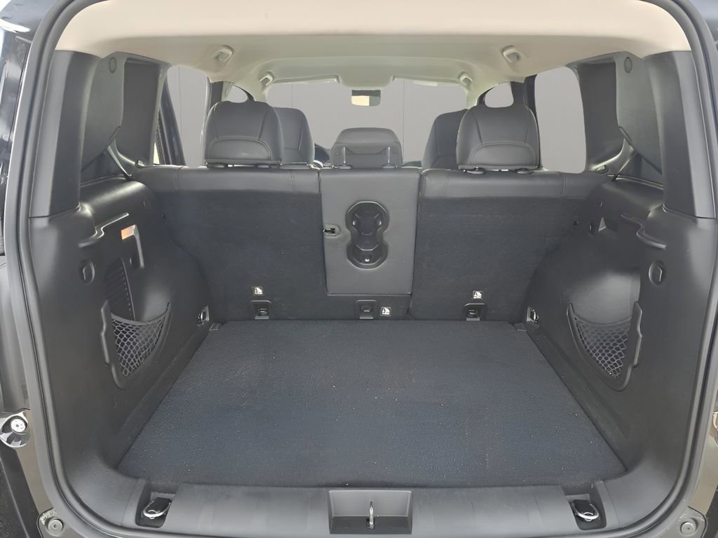 Used 2020 Jeep Renegade Trailhawk w/ Premium Leather Group image 30