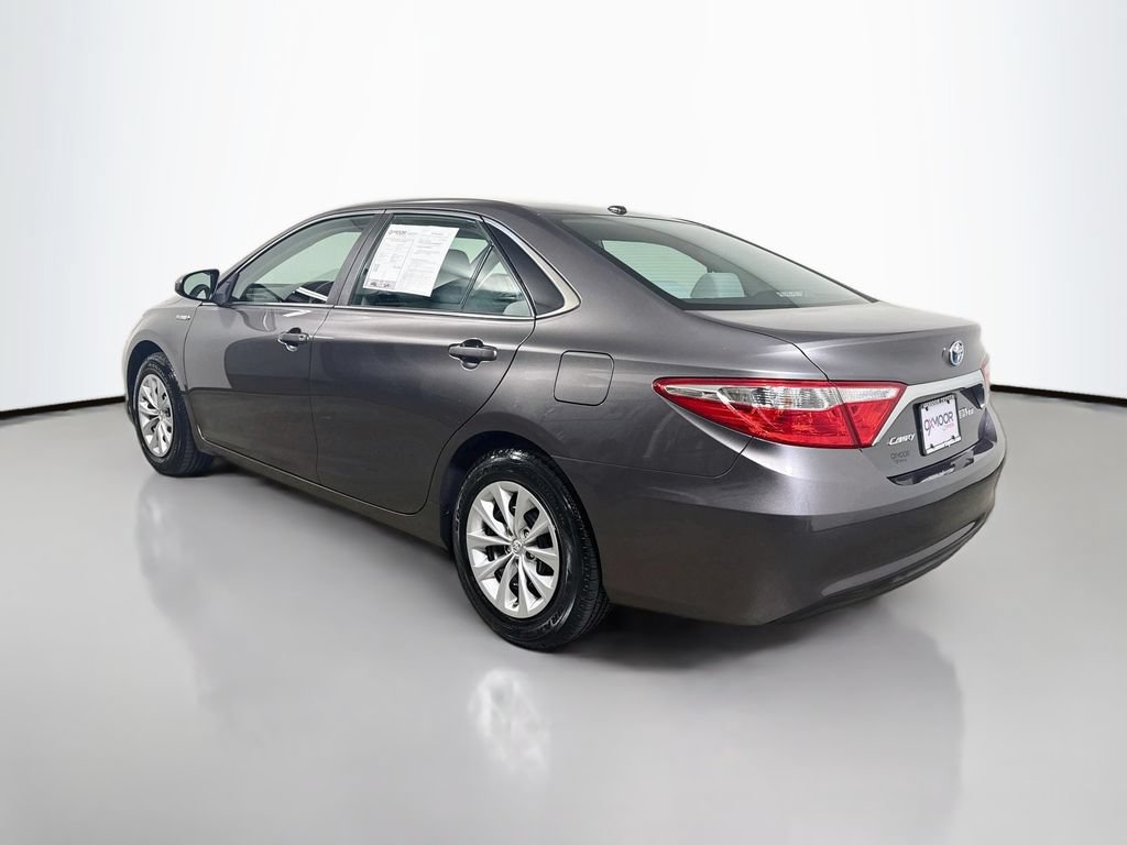 Certified 2017 Toyota Camry LE FWD image 5