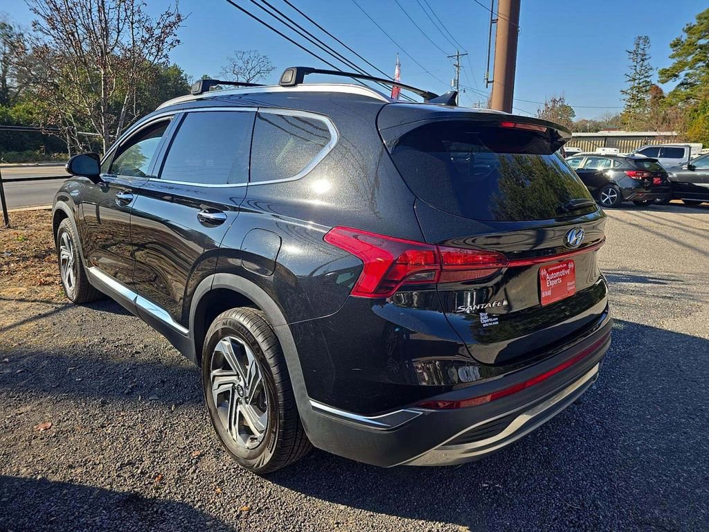Used 2022 Hyundai Santa Fe SEL w/ Convenience Package image 2