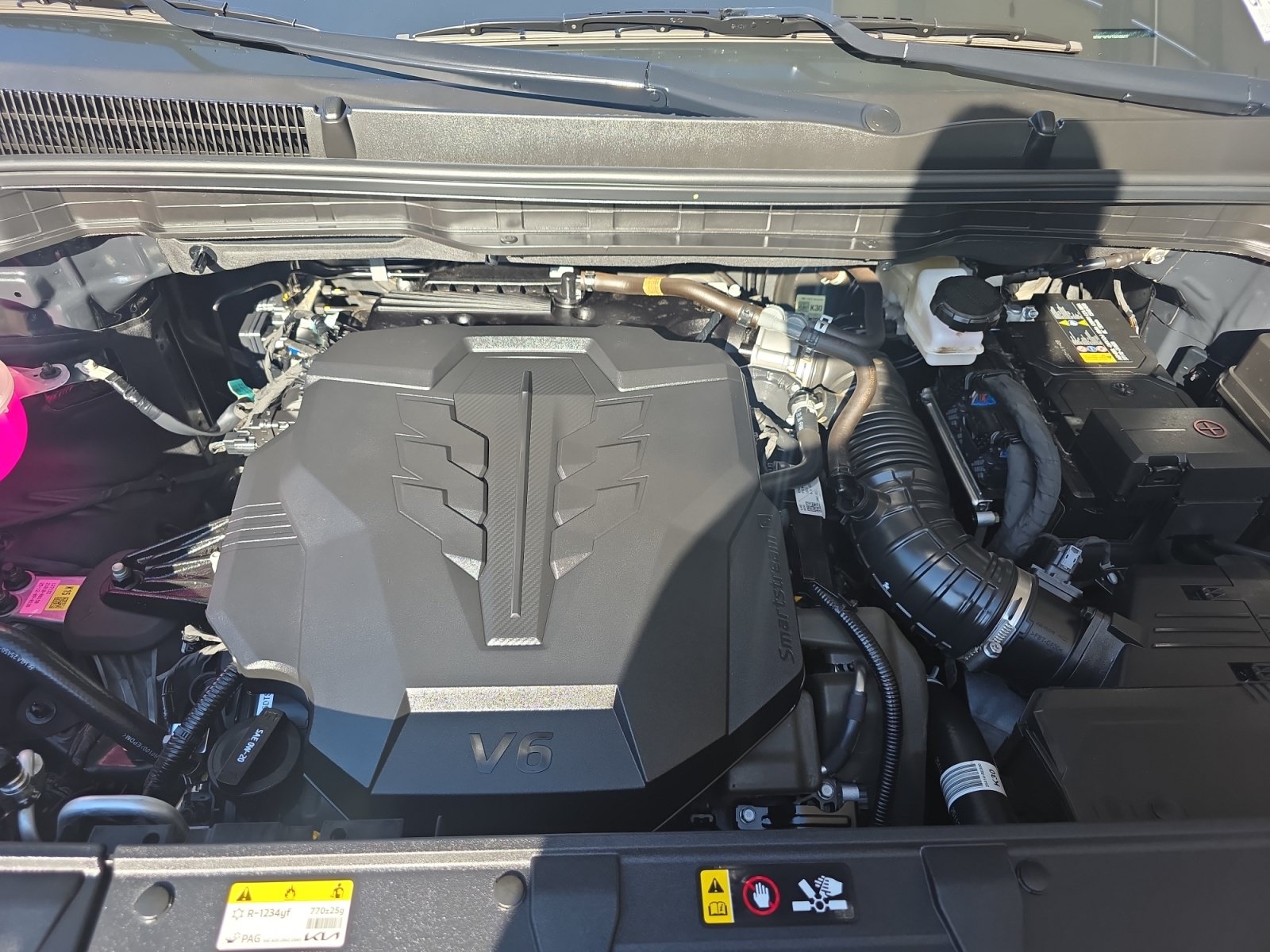 Certified 2026 Kia Carnival EX FWD image 29