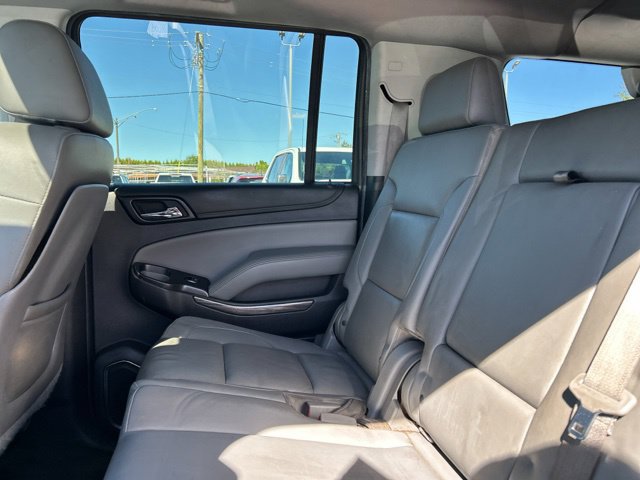 Used 2015 Chevrolet Suburban LT w/ Luxury Package AWD/4WD image 21