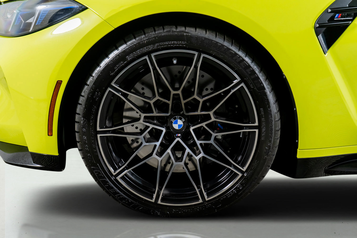 Used 2025 BMW M3 Competition w/ Executive Package image 93