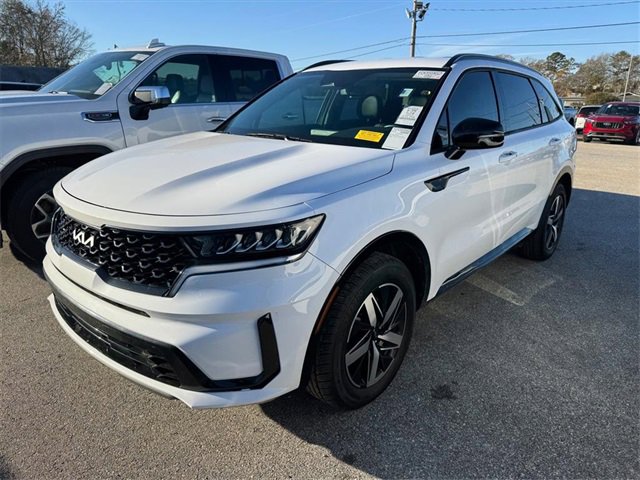 Used 2023 Kia Sorento S image 9