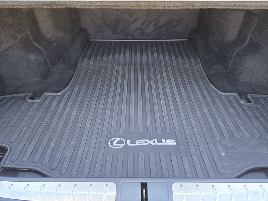 Certified 2022 Lexus LS 500 F Sport w/ Accessory Package (Z2) RWD image 33