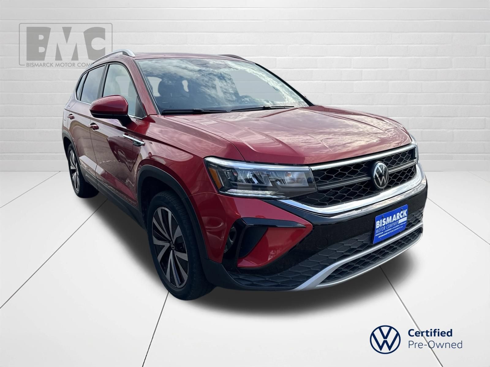 Certified 2023 Volkswagen Taos SE w/ Panoramic Sunroof Package AWD/4WD image 2