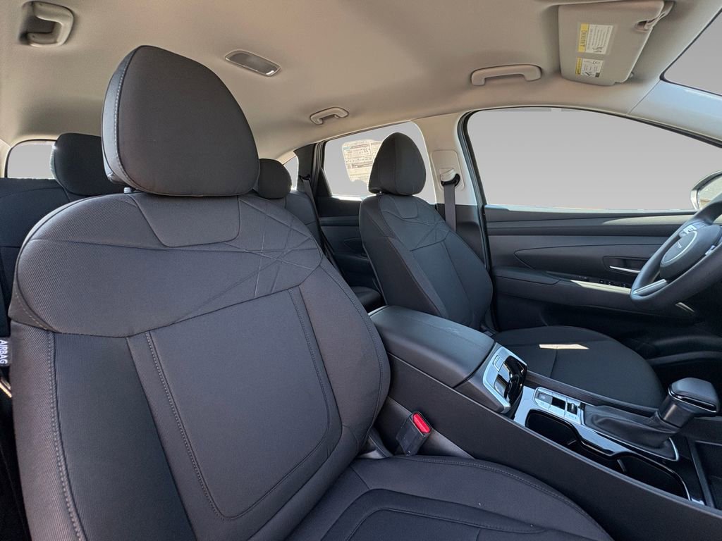 New 2026 Hyundai Tucson SE image 7