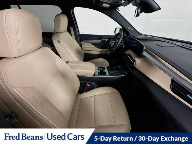 Used 2026 Buick Enclave Preferred AWD/4WD image 37