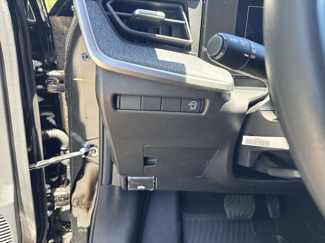 New 2026 Nissan Kicks SV FWD image 23