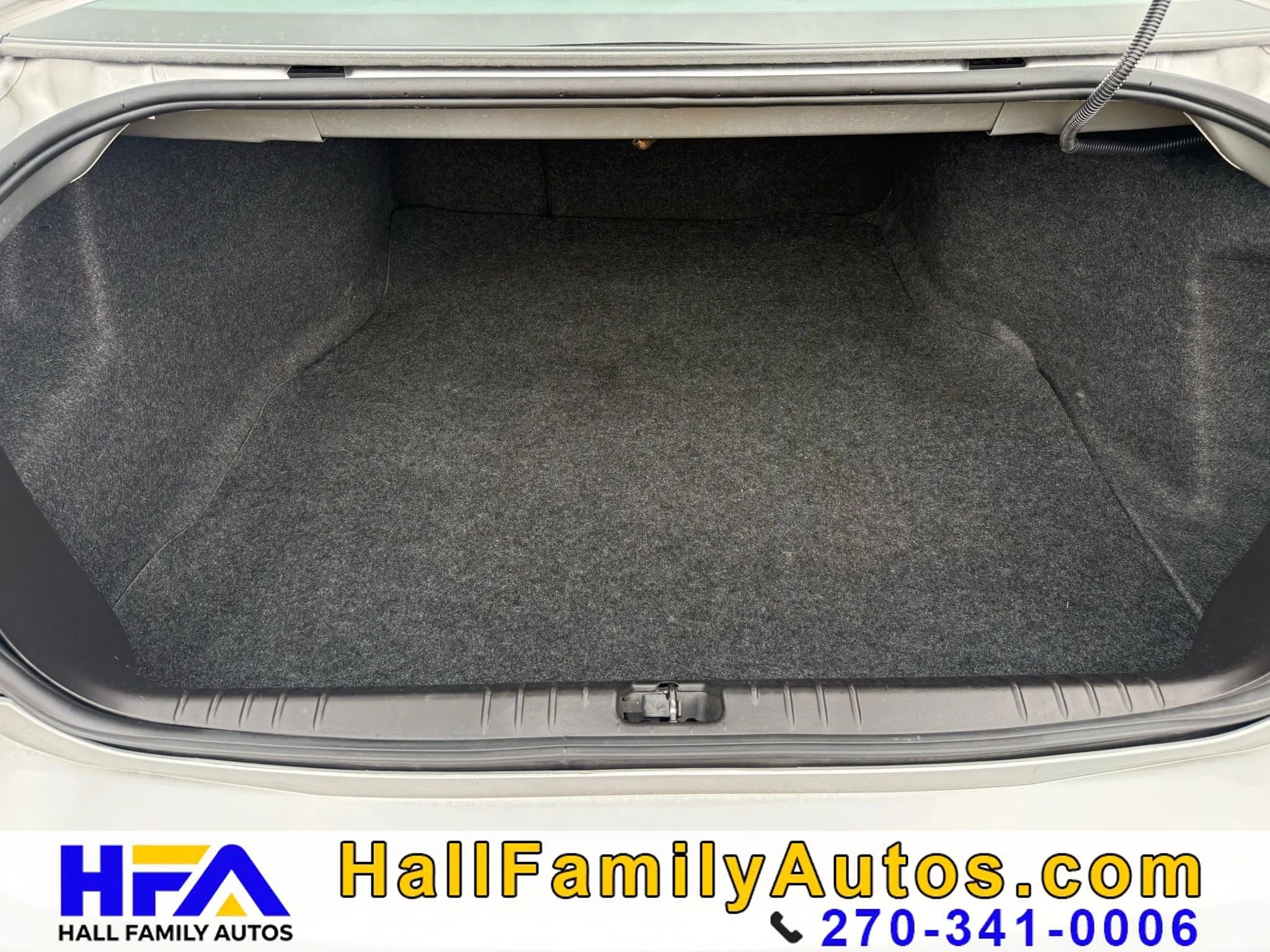 Used 2015 Chevrolet Impala LT w/ LT Sunroof Package FWD image 13