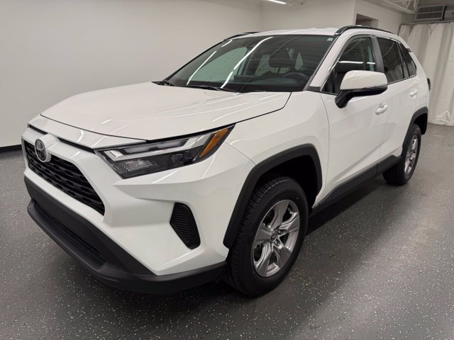 Certified 2025 Toyota RAV4 XLE AWD/4WD image 5