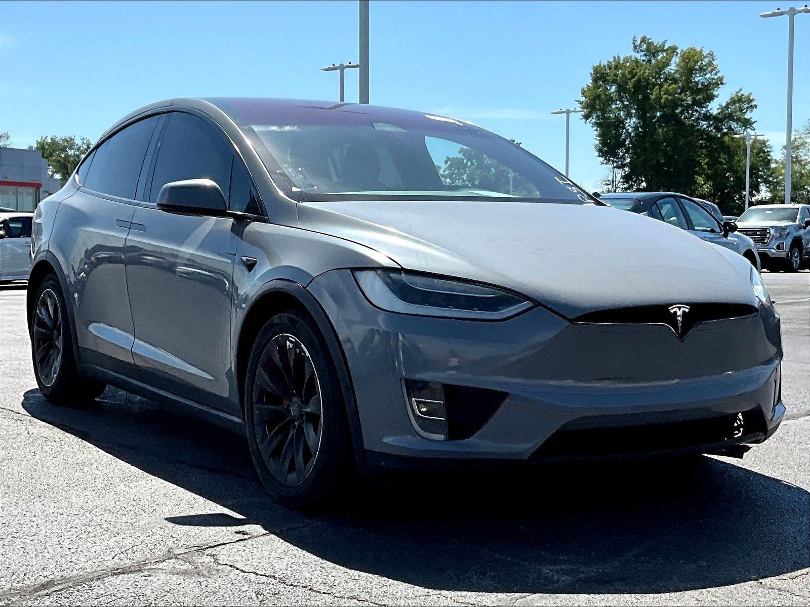 Used 2018 Tesla Model X 100D AWD/4WD image 3