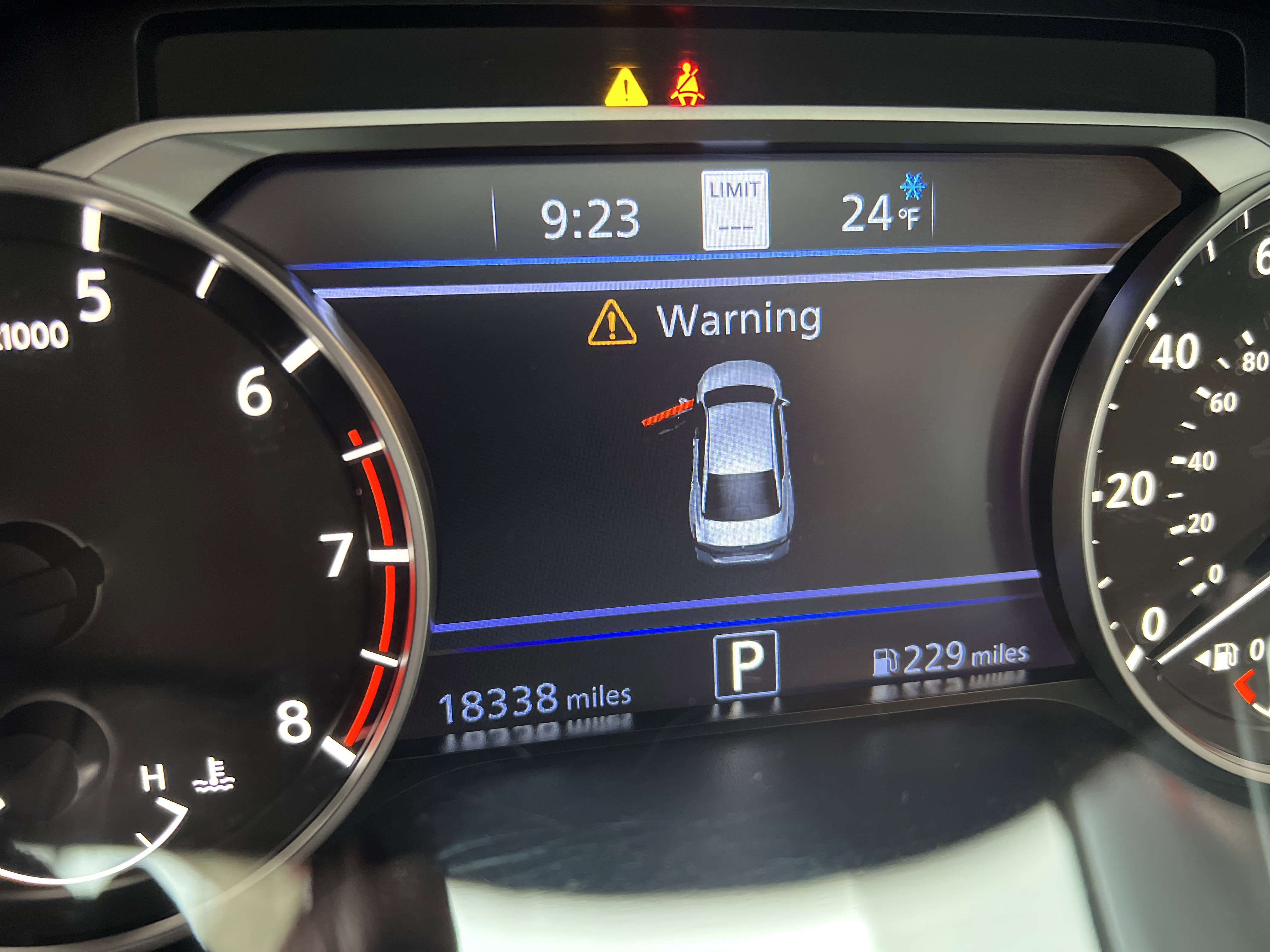 Certified 2023 Nissan Altima 2.5 SV w/ SV Premium Package image 4