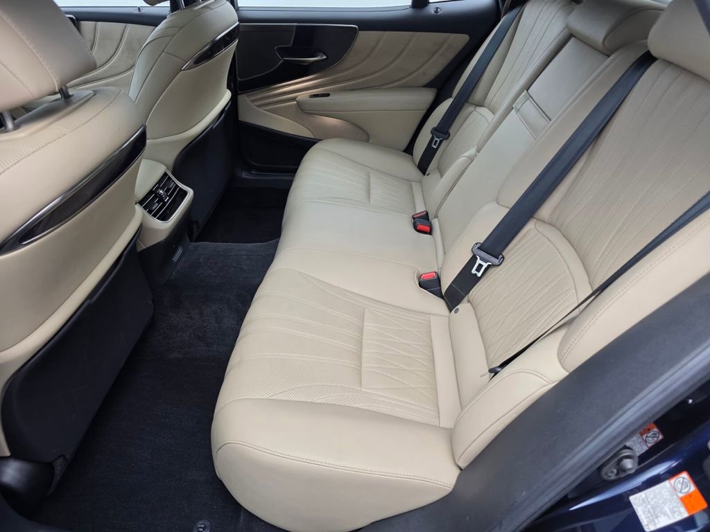 Used 2021 Lexus LS 500 AWD w/ Interior Upgrade Package image 14