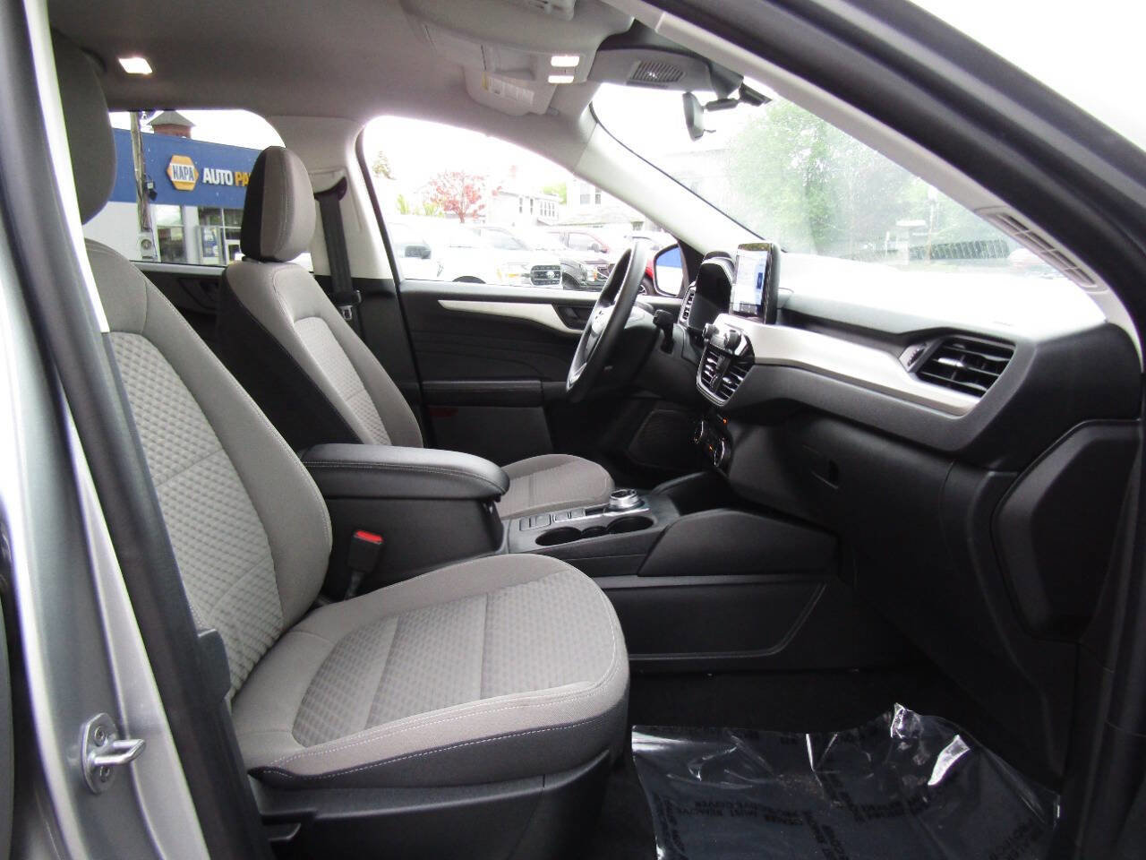 Used 2022 Ford Escape SE AWD/4WD image 24