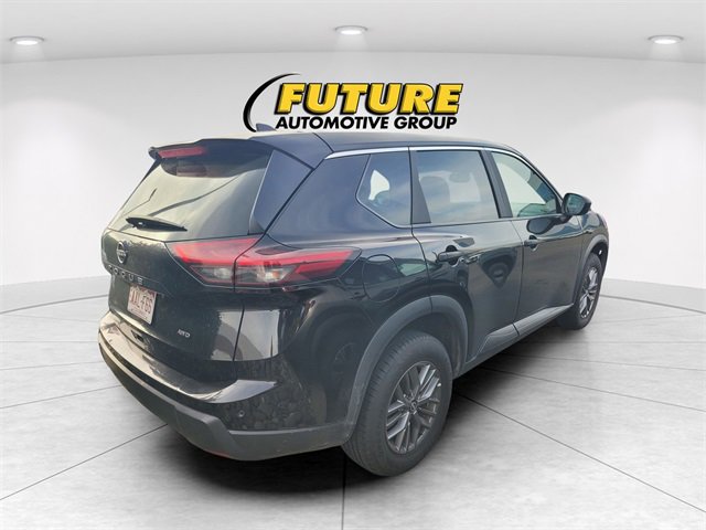 Certified 2024 Nissan Rogue S image 3