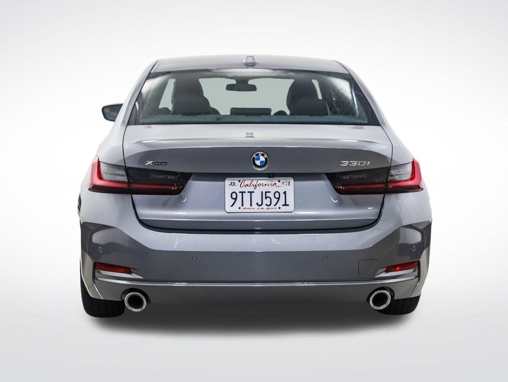 Used 2025 BMW 330i xDrive Sedan AWD/4WD image 4