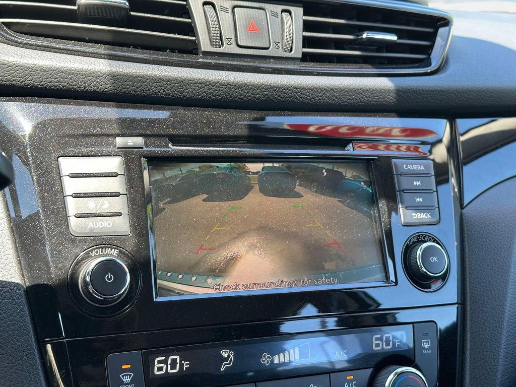 Used 2020 Nissan Rogue Sport SV AWD/4WD image 27