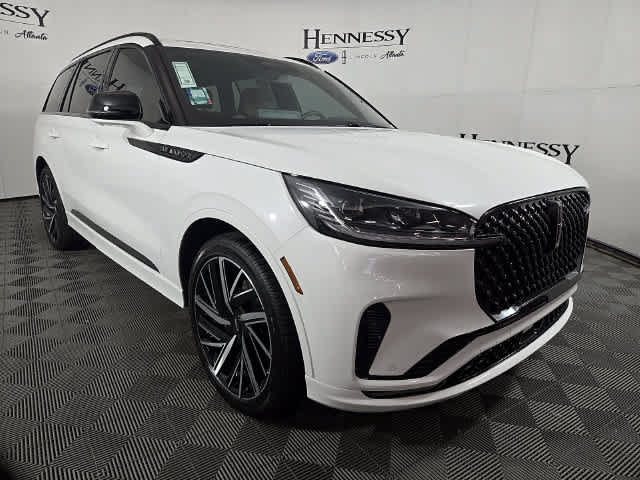 New 2026 Lincoln Aviator Black Label w/ Jet Appearance Package AWD/4WD image 4