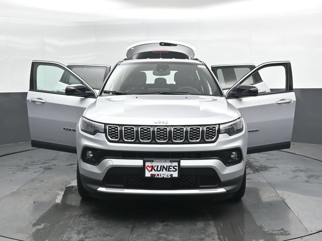 Used 2025 Jeep Compass Limited AWD/4WD image 49