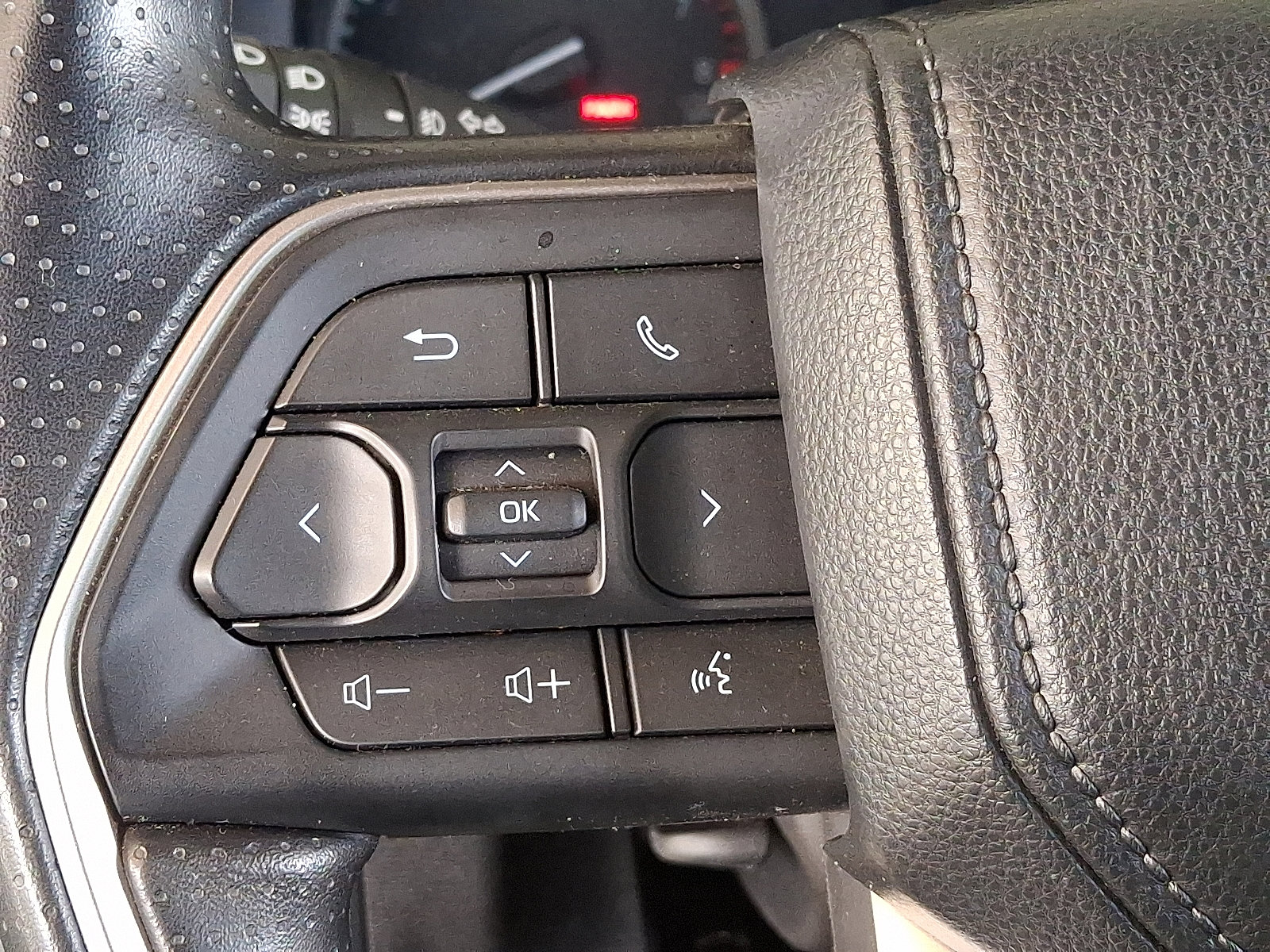 Used 2025 Toyota Tundra SR5 AWD/4WD image 22