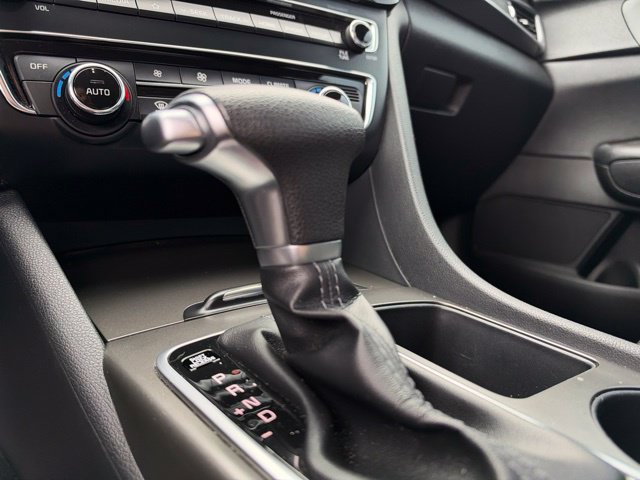Used 2019 Kia Optima LX w/ LX Premium Package FWD image 22