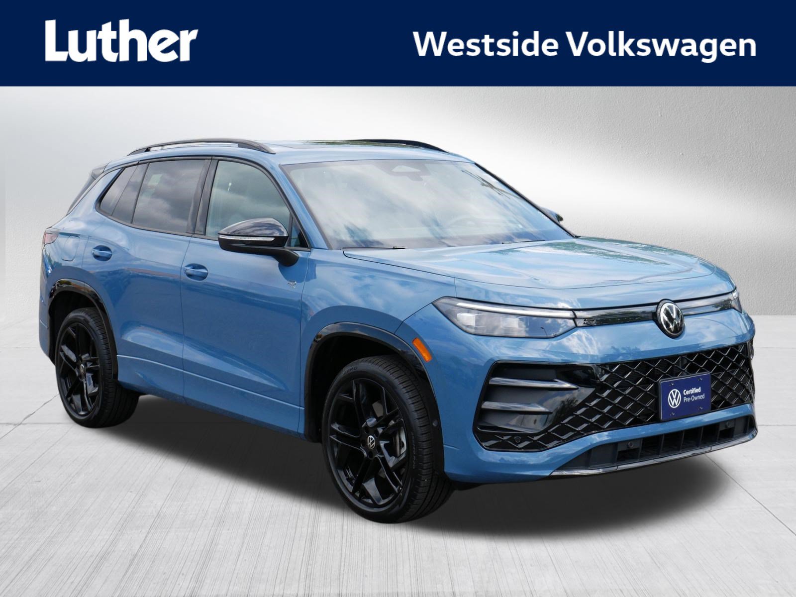 Certified 2025 Volkswagen Tiguan SE R-Line