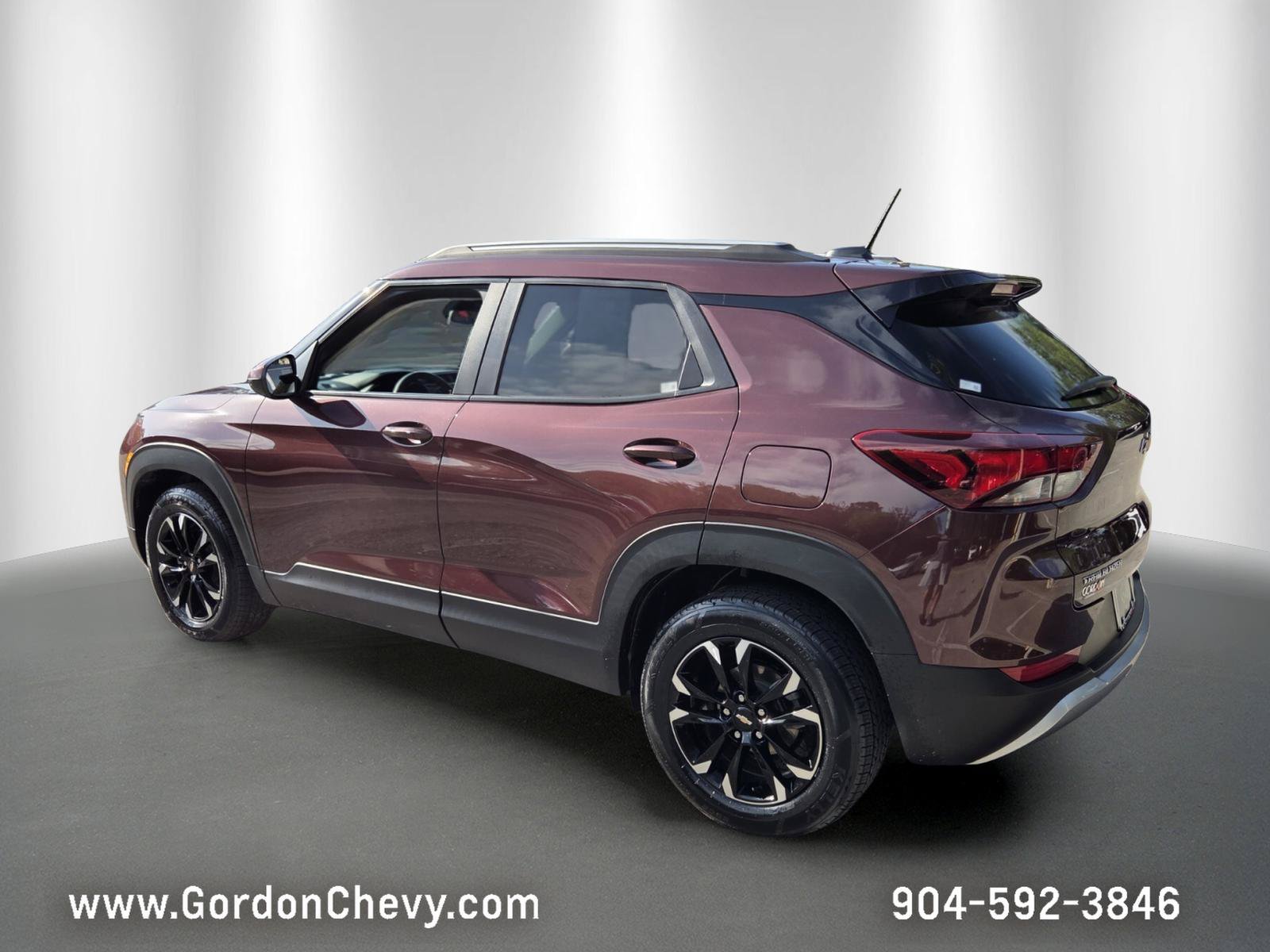 Certified 2023 Chevrolet TrailBlazer LT FWD image 3