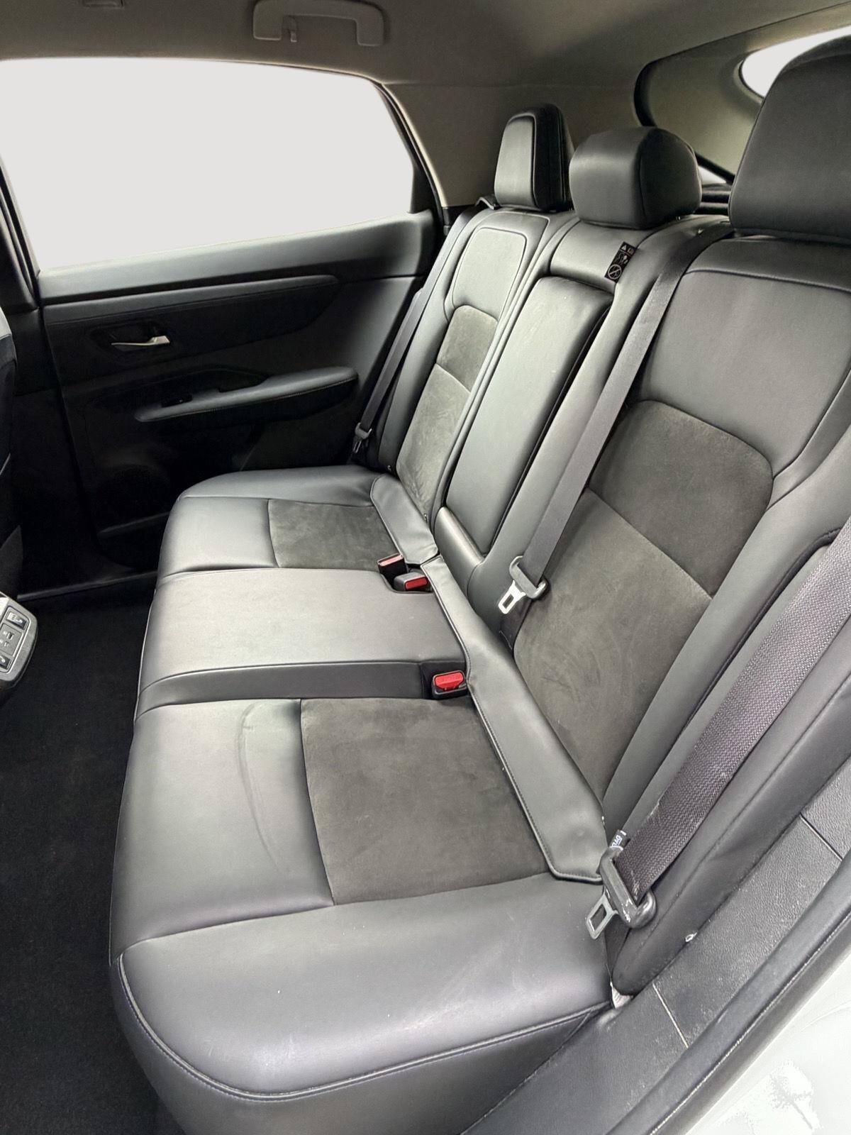 Certified 2024 Nissan Ariya AWD image 15