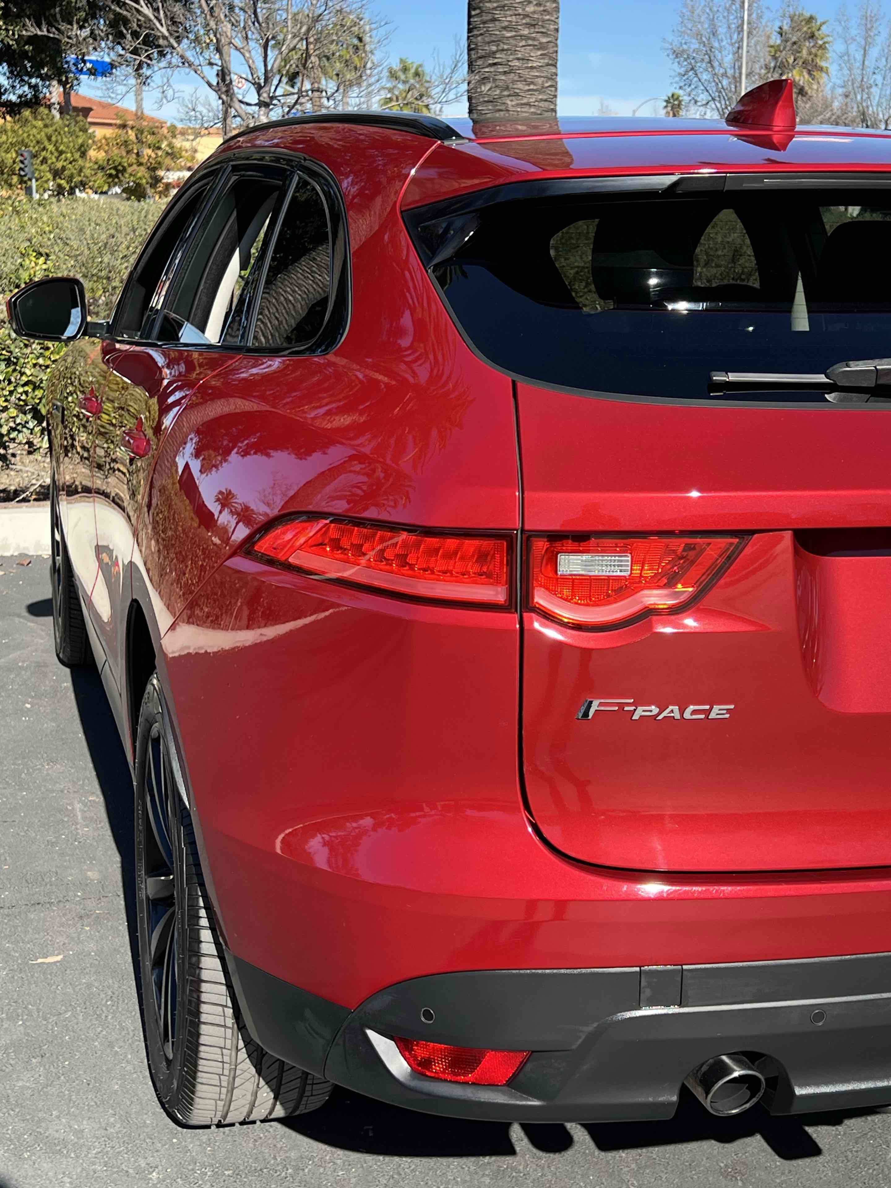 Used 2019 Jaguar F-PACE Prestige image 62