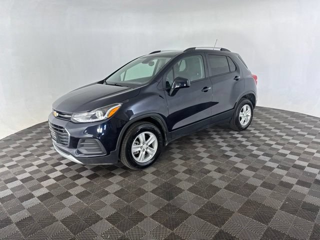 Used 2022 Chevrolet Trax LT w/ Driver Confidence Package AWD/4WD image 3