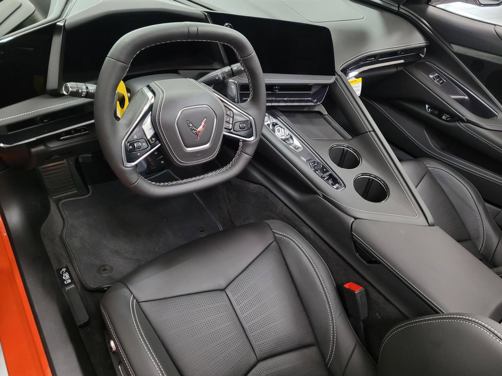 New 2027 Chevrolet Corvette Stingray Convertible w/ Z51 Performance Package RWD image 15