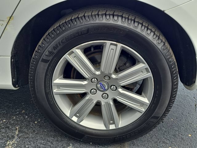 Used 2016 Volvo XC60 T6 w/ Protection Package AWD/4WD image 29