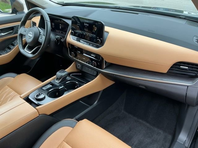 Used 2023 Nissan Rogue Platinum AWD/4WD image 17