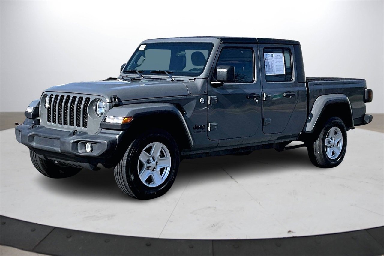 Certified 2021 Jeep Gladiator Sport image 4