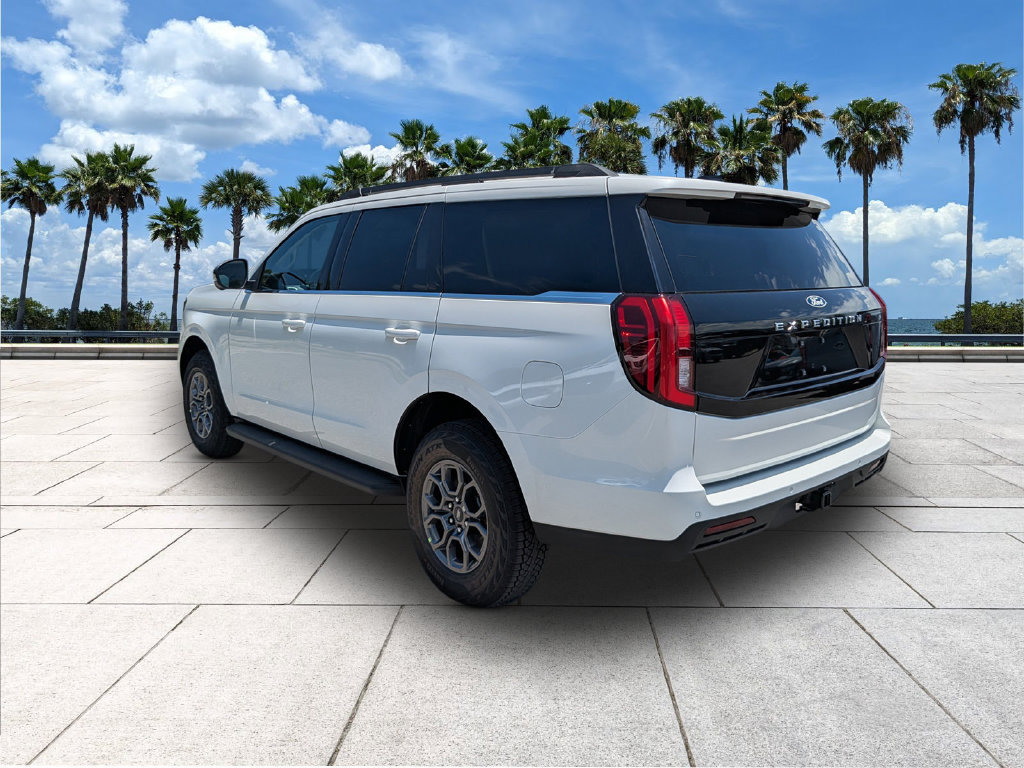 New 2027 Ford Expedition Active RWD image 5
