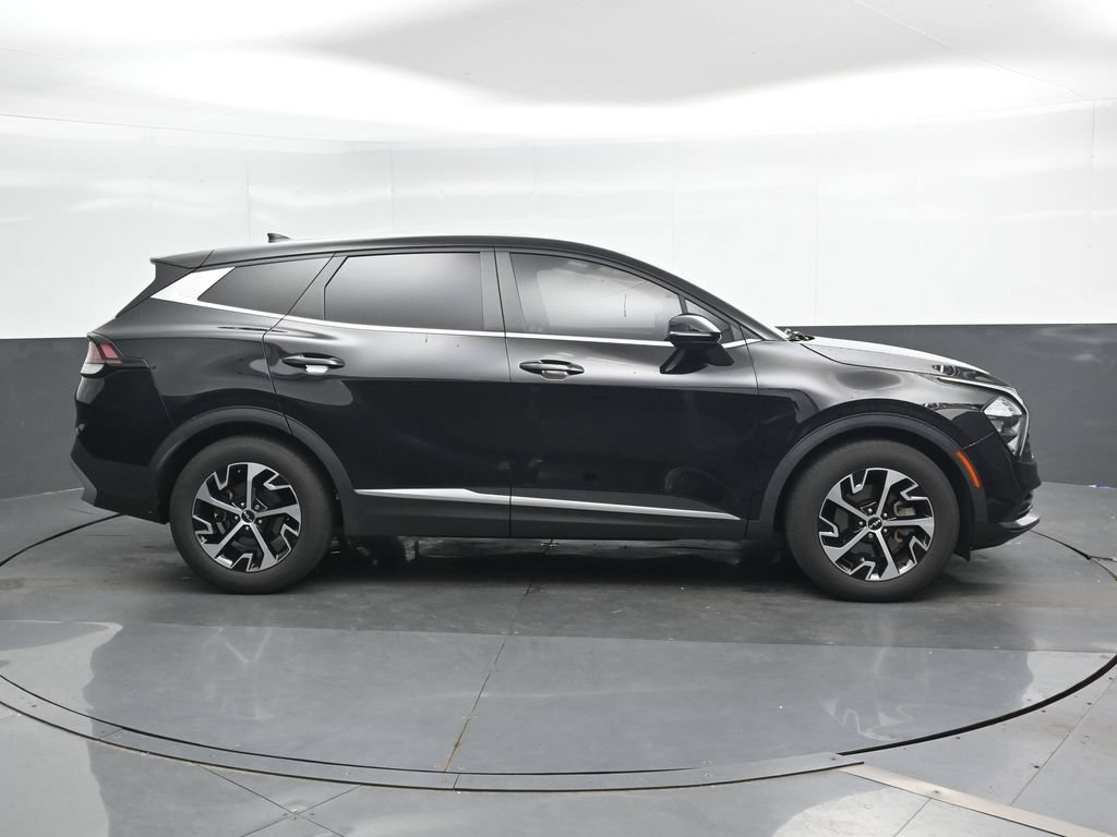 Used 2023 Kia Sportage EX FWD image 5