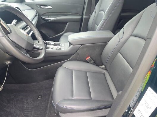 Used 2024 Cadillac XT4 Sport w/ Active Safety Package AWD/4WD image 8