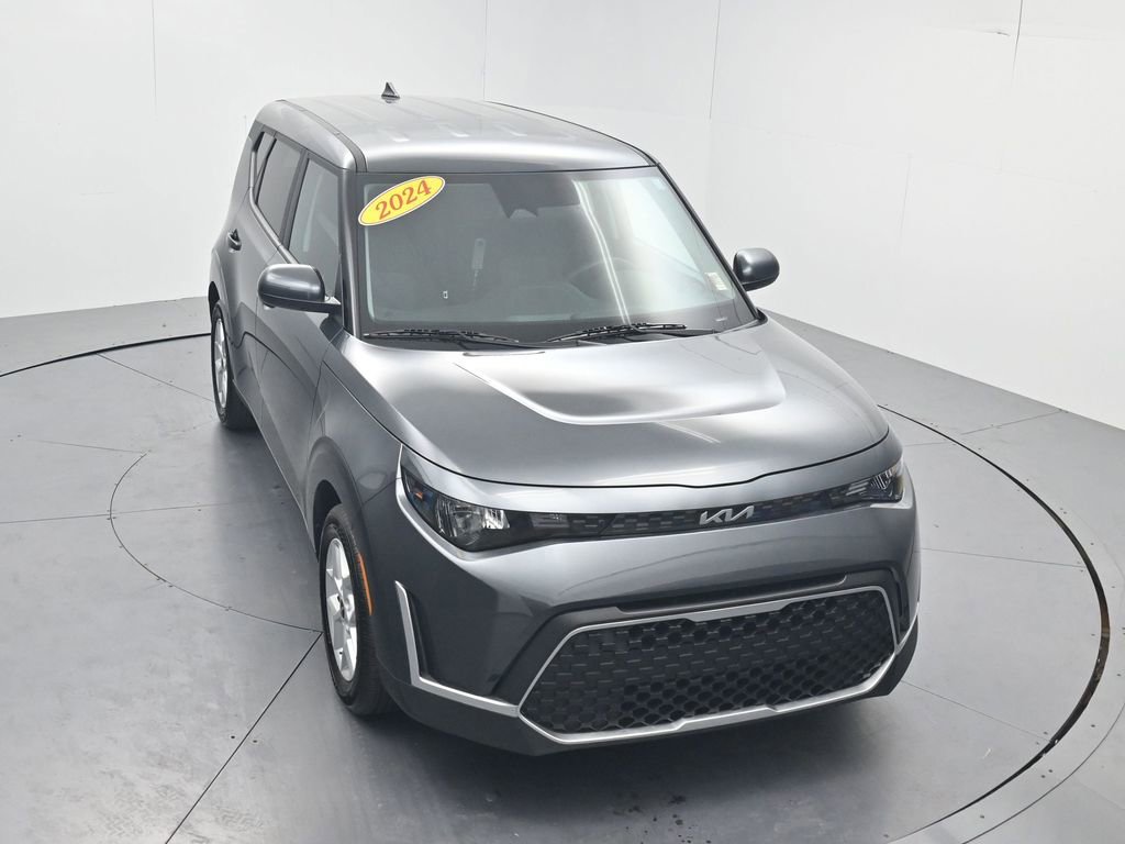 Certified 2024 Kia Soul LX w/ Option Group 015 FWD image 40