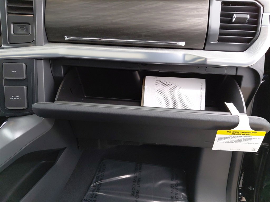 New 2025 Ford F150 Lariat w/ Equipment Group 501A Mid image 16