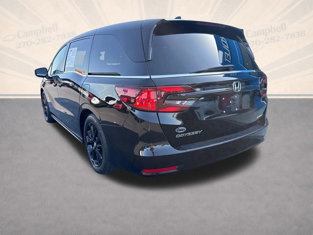 Used 2023 Honda Odyssey Sport image 3