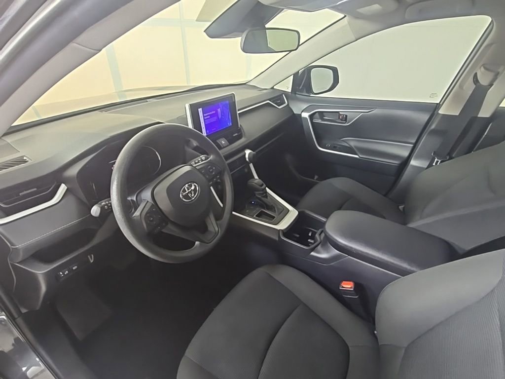 Used 2024 Toyota RAV4 LE image 13