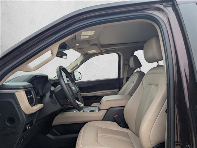 Used 2024 Ford Expedition Max Limited RWD image 11