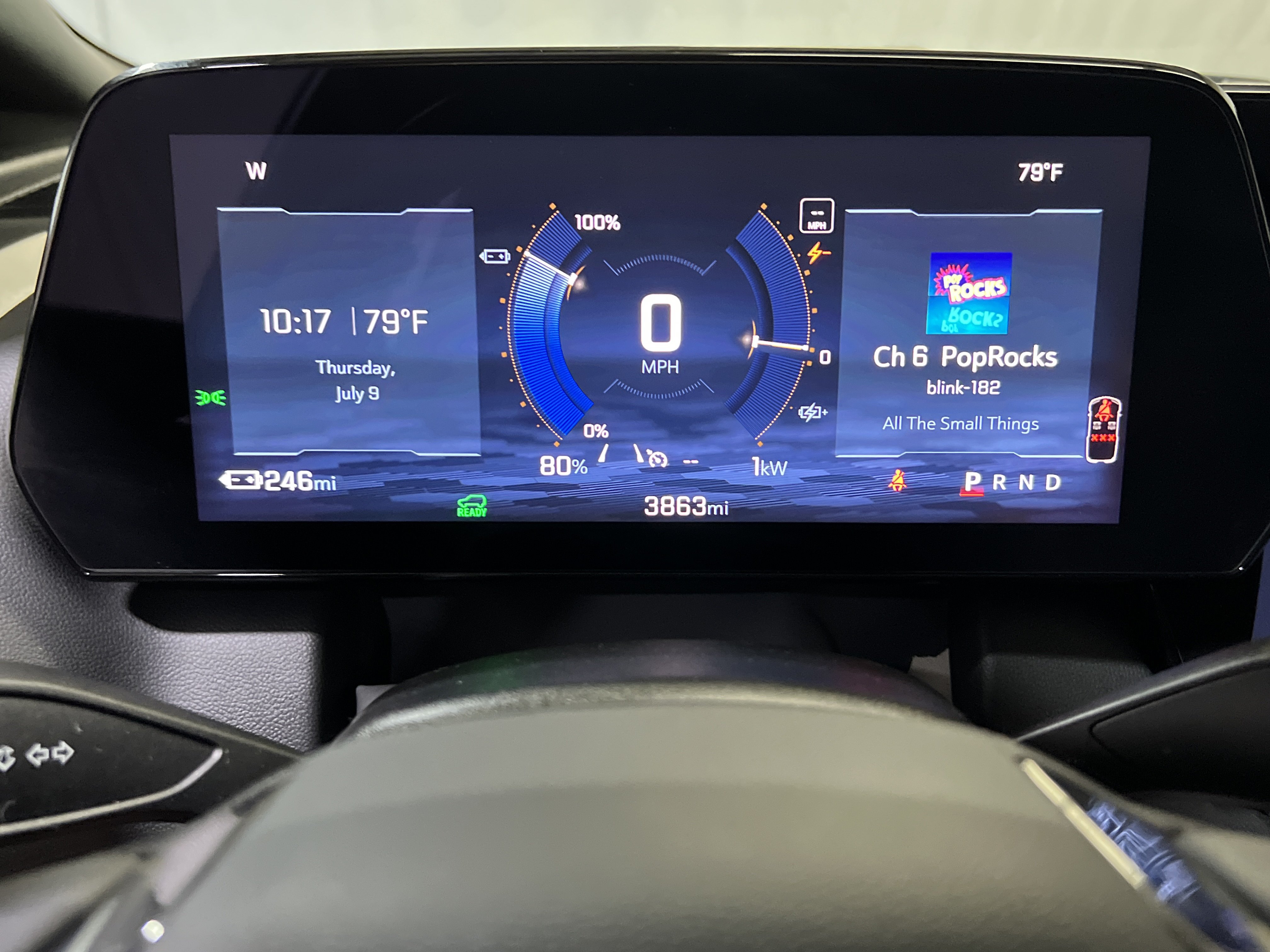 Used 2025 Chevrolet Equinox EV RS w/ Convenience Package II AWD/4WD image 22