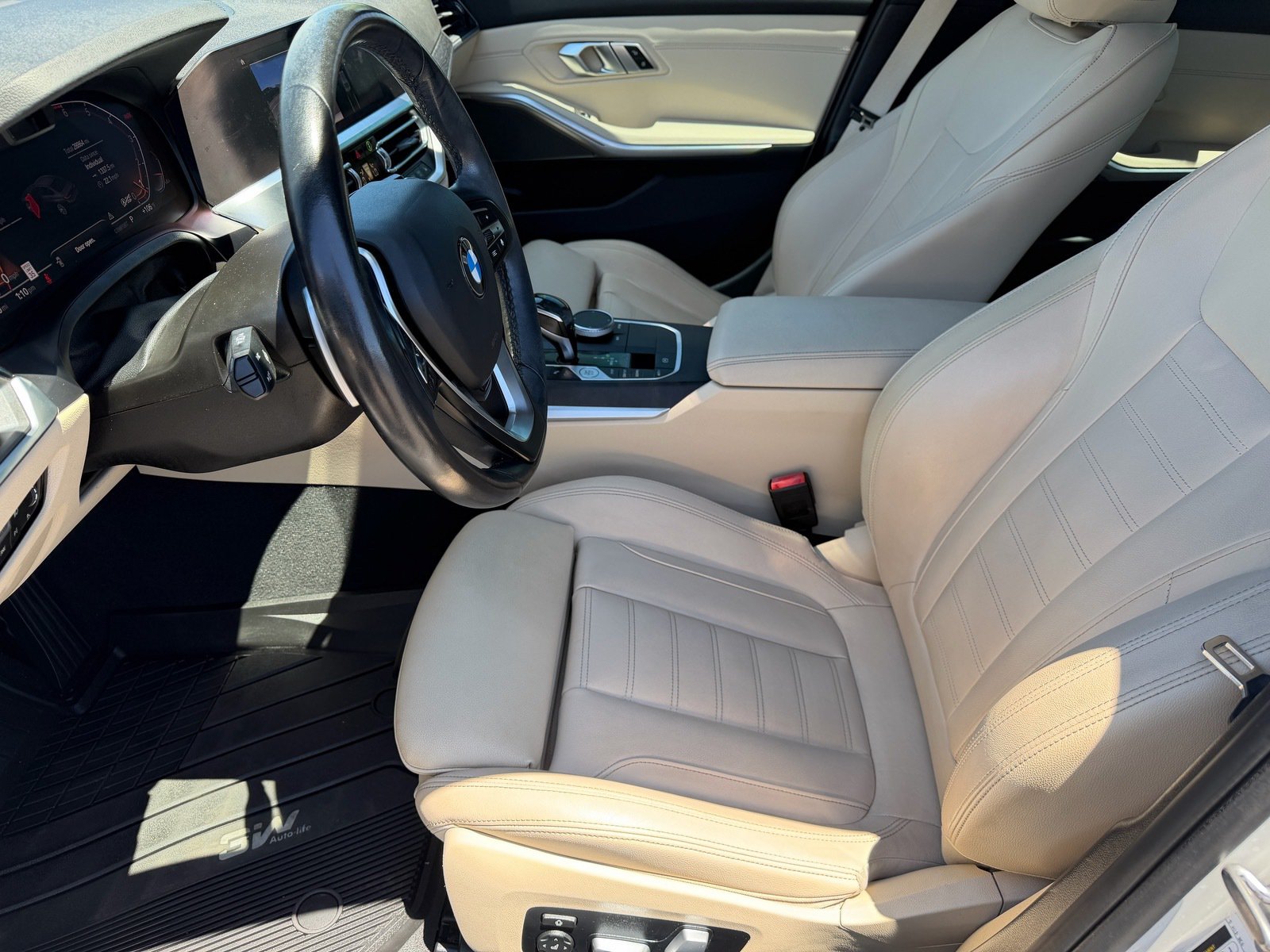 Used 2021 BMW 330i Sedan w/ Premium Package RWD image 15