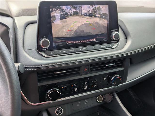 Certified 2023 Nissan Rogue S image 14