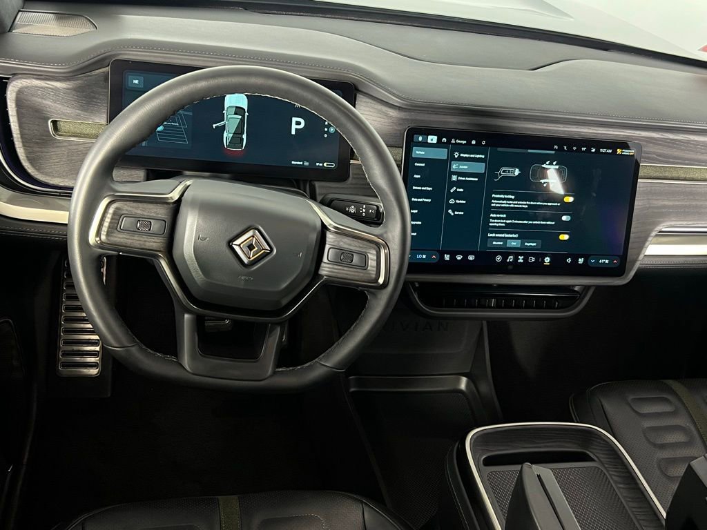 Used 2024 Rivian R1S Adventure image 12