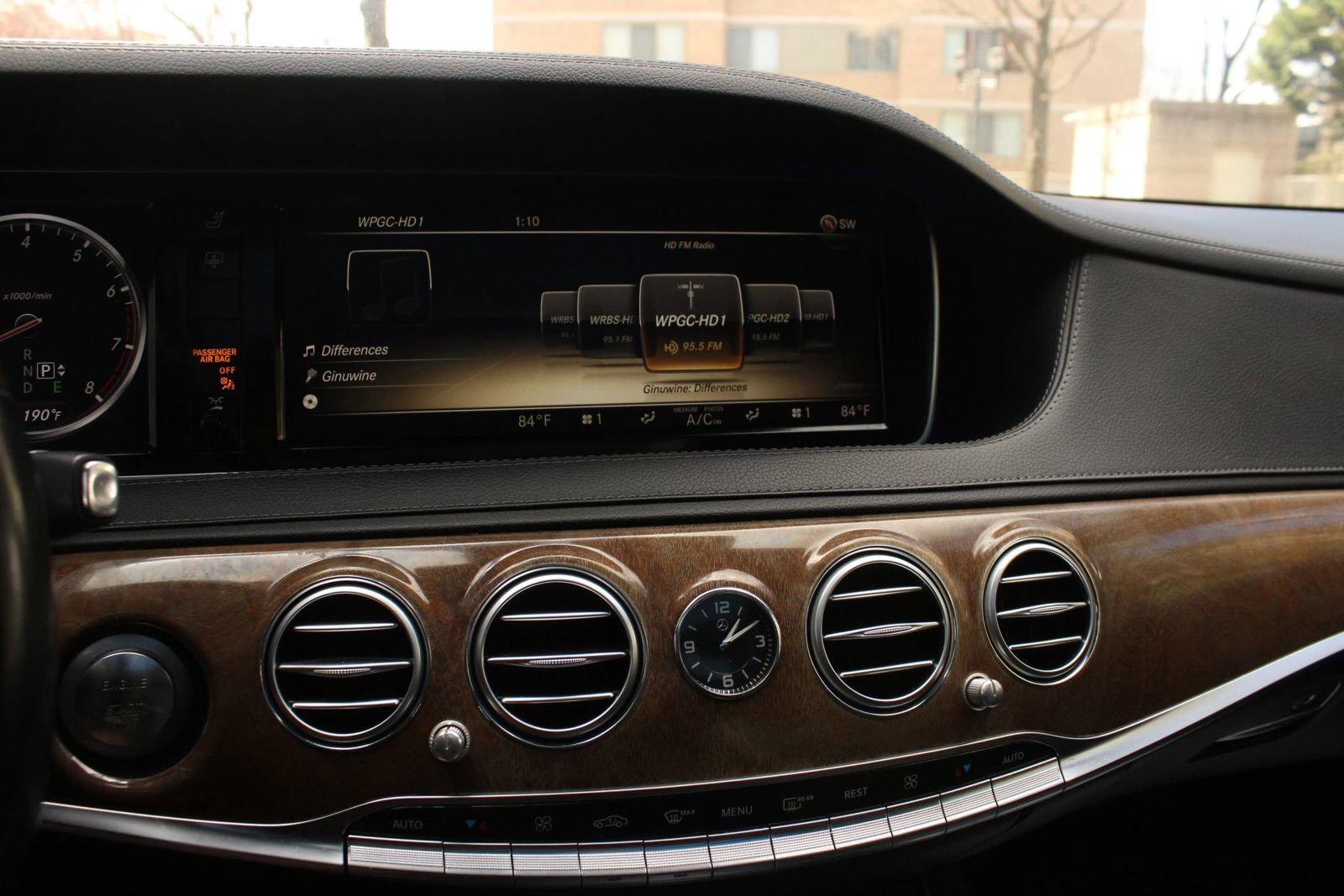 Used 2014 Mercedes-Benz S 550 Sedan image 30