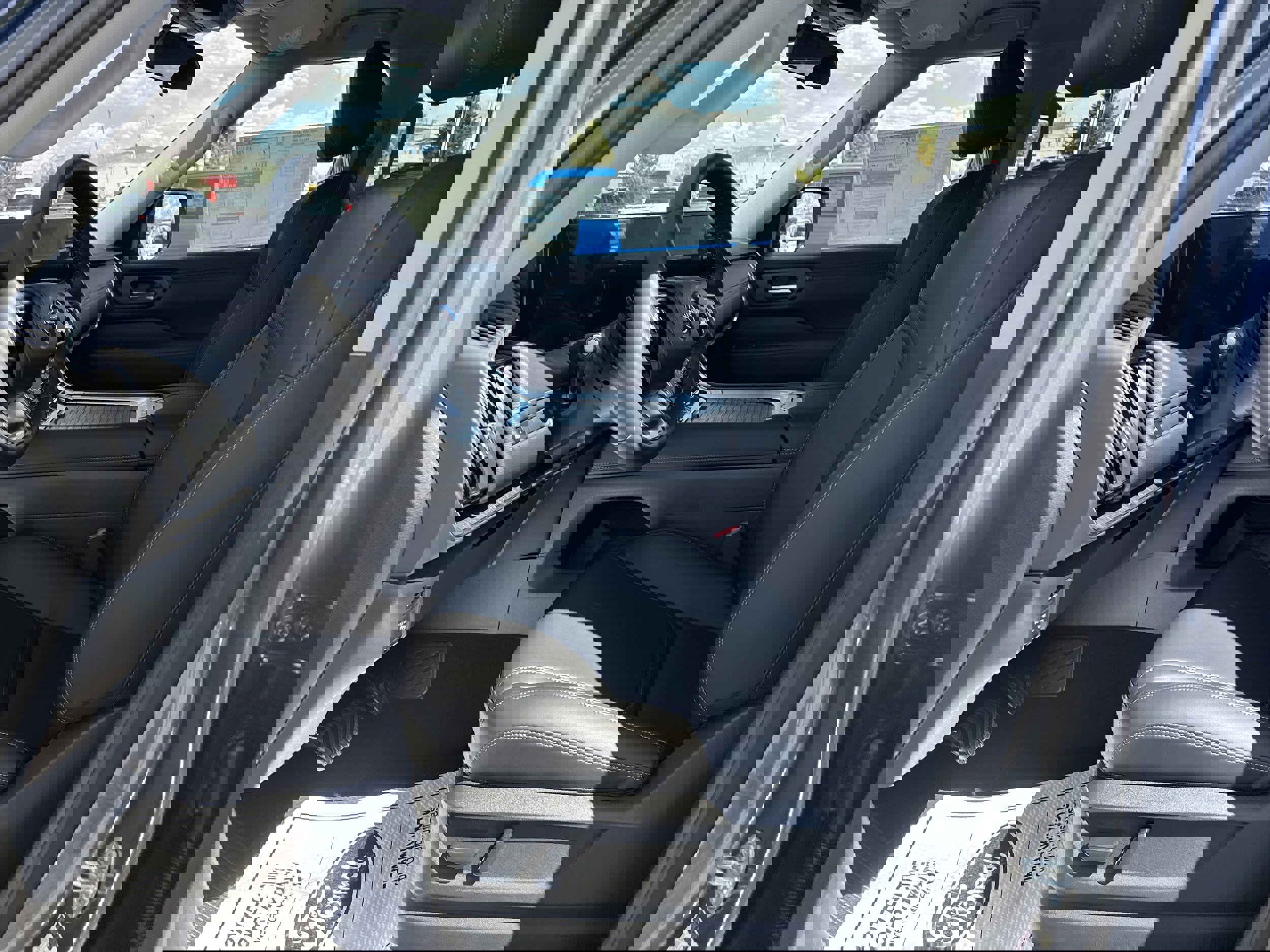 New 2026 Nissan Armada SV image 8